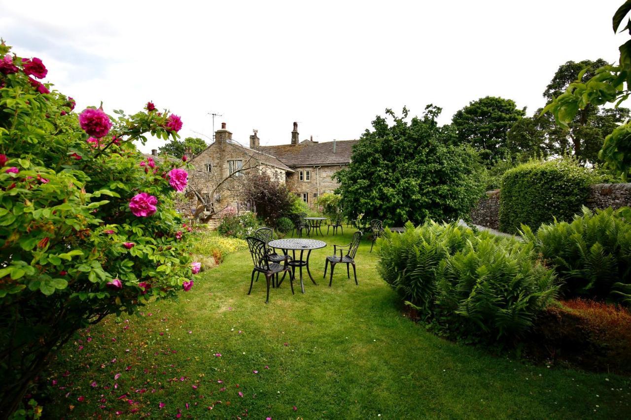מלון גראסינגטון Ashfield House מראה חיצוני תמונה The garden at the Old Parsonage