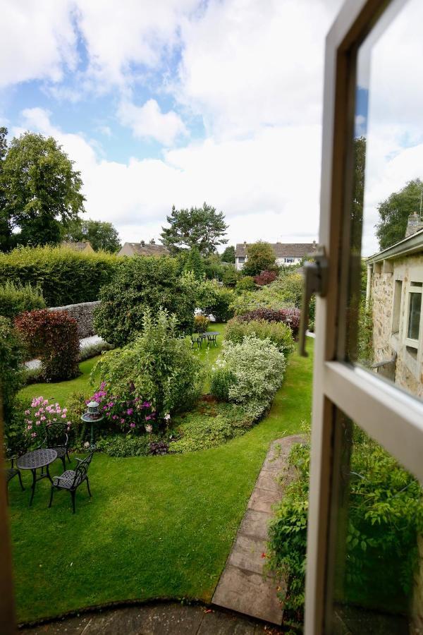 מלון גראסינגטון Ashfield House מראה חיצוני תמונה The garden of the former vicarage