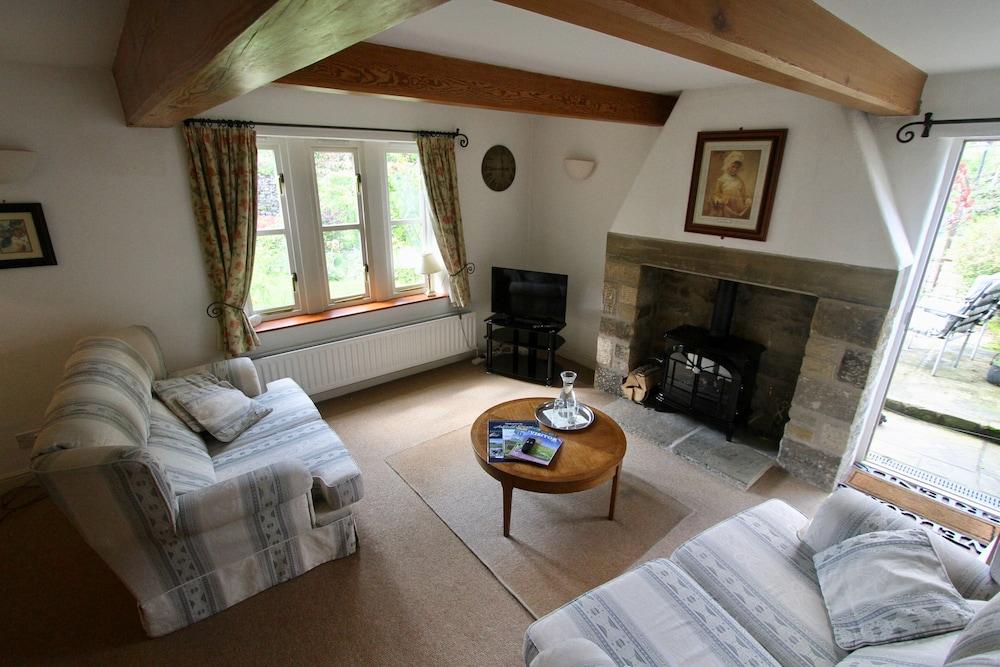 מלון גראסינגטון Ashfield House מראה חיצוני תמונה The living room at The Old School House